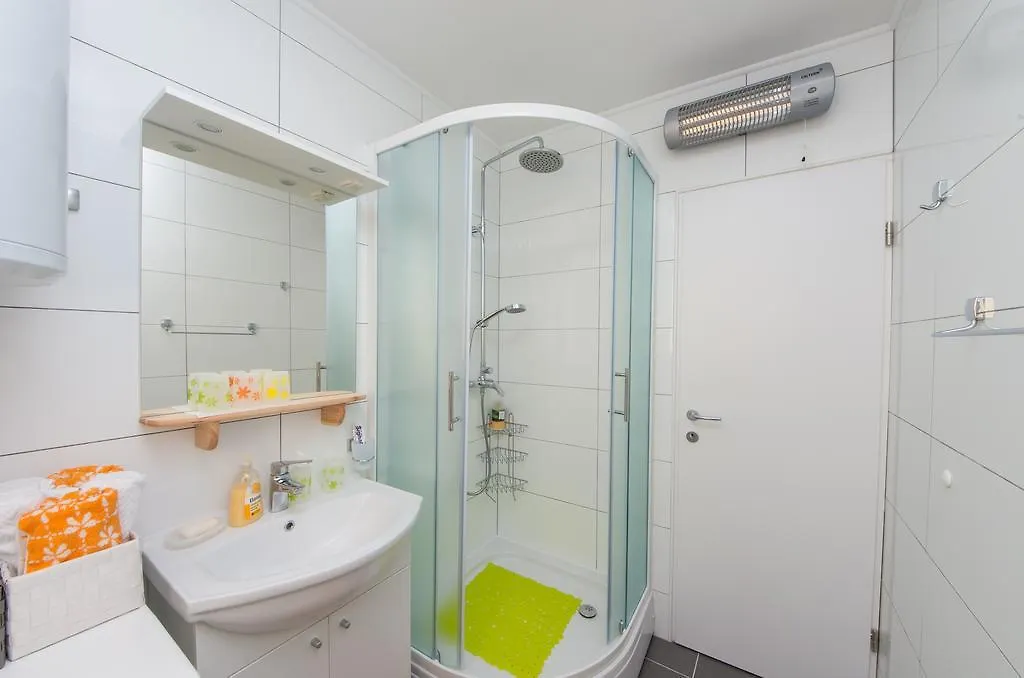 Apartment Romeo Crikvenica 0*,  Croatia