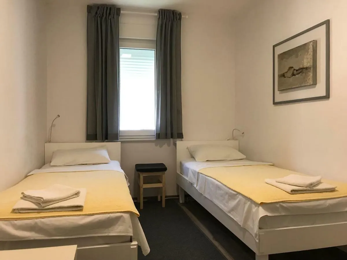 Apartment Romeo Crikvenica 0*,  Croatia